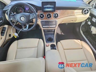 Zdjęcie 8 z 12 samochodu: 2019 MERCEDES-BENZ GLA 250 4MATIC VIN:WDCTG4GB7KJ581320 - miniatura