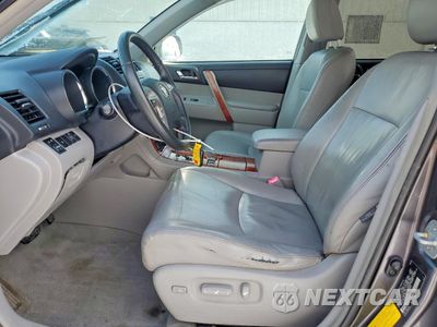 Zdjęcie 7 z 15 samochodu: 2008 TOYOTA HIGHLANDER LIMITED VIN:JTEES42A382083660 - miniatura
