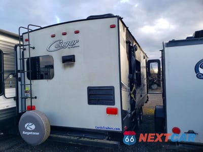Czwarte zdjęcie samochodu z boku: 2016 KEYSTONE COUGAR CAMPER VIN:4YDT24S22GC504083 - miniatura