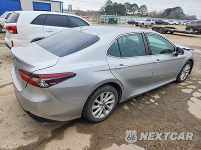 Trzecie zdjęcie samochodu z tyłu: 2021 TOYOTA CAMRY LE VIN:4T1BK1EB8FU173619 - miniatura