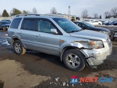 Czwarte zdjęcie samochodu z boku: 2006 HONDA PILOT EX VIN:5FNYF18576B006962 - miniatura