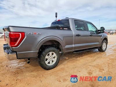 Trzecie zdjęcie samochodu z tyłu: 2022 FORD F150 SUPERCREW VIN:1FTFW1E59NKE65357 - miniatura