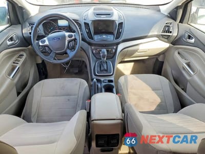 Zdjęcie 8 z 13 samochodu: 2014 FORD ESCAPE SE VIN:1FMCU0GX2EUB16204 - miniatura