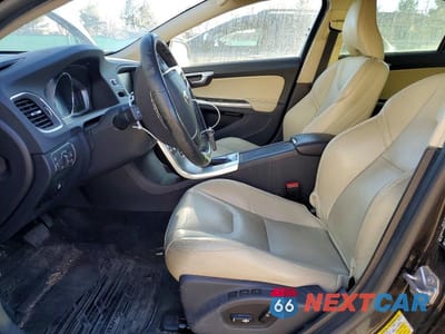 Zdjęcie 7 z 11 samochodu: 2018 VOLVO S60 DYNAMIC VIN:YV140MTL4J2462494 - miniatura