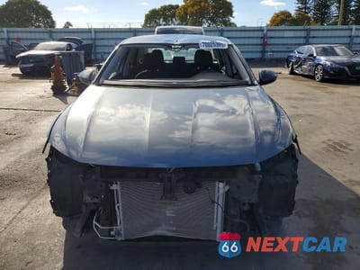 Piąte zdjęcie samochodu w środku: 2021 VOLKSWAGEN JETTA S VIN:3VWC57BU4MM089871 - miniatura