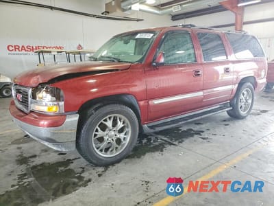 2002 GMC YUKON XL C1500 1GKEC16Z82J107601 - główne zdjęcie licytacji z USA - miniatura