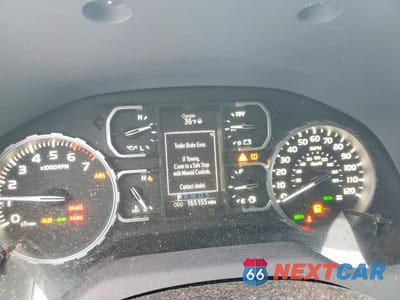 Zdjęcie 9 z 11 samochodu: 2018 TOYOTA TUNDRA CREWMAX SR5 VIN:5TFDW5F15JX706600 - miniatura