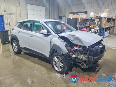 Czwarte zdjęcie samochodu z boku: 2022 HYUNDAI KONA SE VIN:KM8K2CAB4NU802616 - miniatura