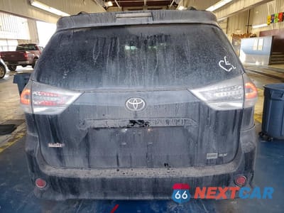 Zdjęcie 6 z 13 samochodu: 2014 TOYOTA SIENNA SPORT VIN:5TDXK3DC4ES428690 - miniatura