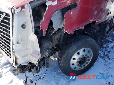 Zdjęcie 9 z 10 samochodu: 2017 VOLVO VN VNL VIN:4V4NC9EH4HN965821 - miniatura