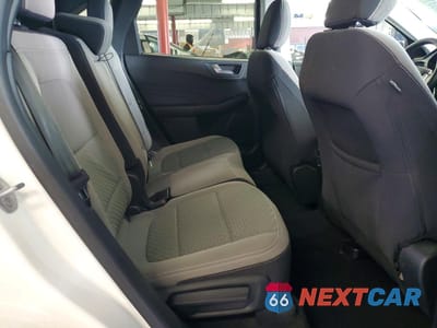 Zdjęcie 10 z 13 samochodu: 2021 FORD ESCAPE SE VIN:1FMCU9BZ6MUA19955 - miniatura