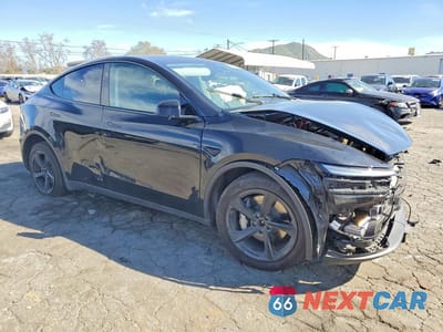 Czwarte zdjęcie samochodu z boku: 2026 TESLA MODEL Y VIN:7SAYGDEE1TF347534 - miniatura