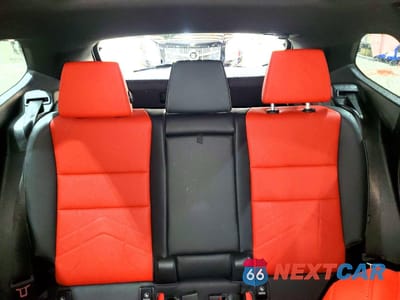 Zdjęcie 10 z 14 samochodu: 2025 BMW X1 XDRIVE28I VIN:WBX73EF00S5120836 - miniatura