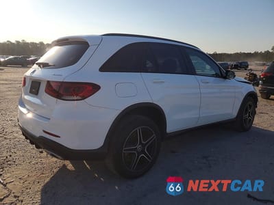 Trzecie zdjęcie samochodu z tyłu: 2020 MERCEDES-BENZ GLC 300 4MATIC VIN:WDC0G8EB5LF737422 - miniatura