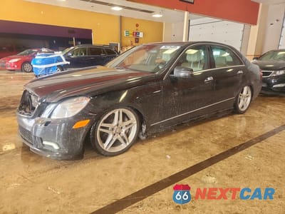 2011 MERCEDES-BENZ E 550 4MATIC WDDHF9AB5BA356484 - główne zdjęcie licytacji z USA - miniatura