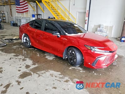 Czwarte zdjęcie samochodu z boku: 2025 TOYOTA CAMRY XSE VIN:4T1DAACK8SU006136 - miniatura