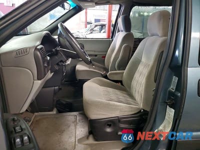 Zdjęcie 7 z 13 samochodu: 2004 CHEVROLET VENTURE INCOMPLETE VIN:1GBDX23E04D131769 - miniatura