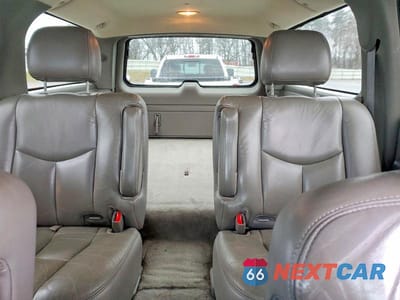 Zdjęcie 10 z 12 samochodu: 2003 CHEVROLET SUBURBAN K1500 VIN:3GNFK16Z83G270357 - miniatura
