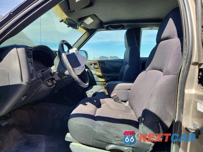 Zdjęcie 7 z 12 samochodu: 2003 CHEVROLET S TRUCK S10 VIN:1GCCS19H338232958 - miniatura