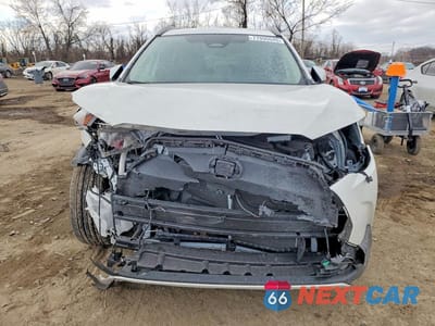 Piąte zdjęcie samochodu w środku: 2024 TOYOTA COROLLA CROSS XLE VIN:7MUEAABG5RV096646 - miniatura