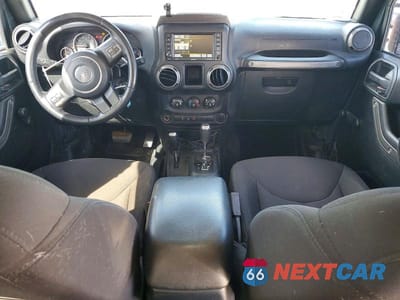 Zdjęcie 8 z 12 samochodu: 2016 JEEP WRANGLER UNLIMITED SPORT VIN:1C4BJWDG3GL206485 - miniatura