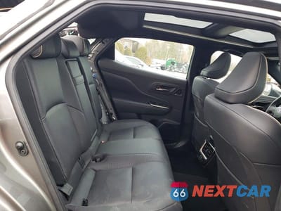 Zdjęcie 11 z 13 samochodu: 2024 TOYOTA CROWN PLATINUM VIN:JTDAFAAF9R3006161 - miniatura