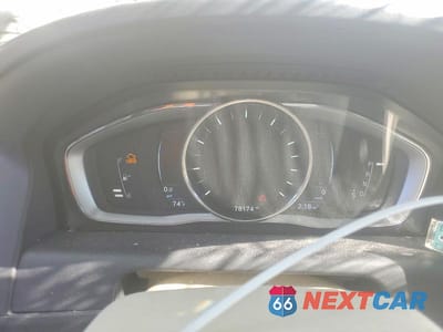Zdjęcie 9 z 13 samochodu: 2015 VOLVO XC60 T5 PREMIER VIN:YV4612RK8F2741398 - miniatura