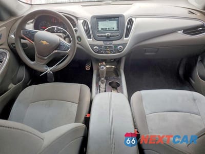 Zdjęcie 8 z 12 samochodu: 2016 CHEVROLET MALIBU LT VIN:1G1ZE5STXGF190614 - miniatura