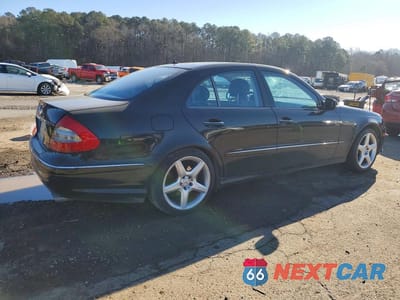 Trzecie zdjęcie samochodu z tyłu: 2009 MERCEDES-BENZ E 350 VIN:WDBUF56X09B386713 - miniatura