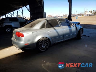 Trzecie zdjęcie samochodu z tyłu: 2005 AUDI A4 VIN:WAUDF68E55A504495 - miniatura