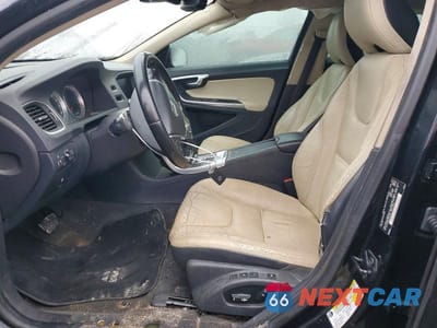 Zdjęcie 7 z 12 samochodu: 2012 VOLVO S60 T5 VIN:YV1622FS0C2118402 - miniatura