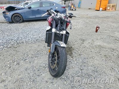 Drugie zdjęcie samochodu z przodu: 2019 HONDA CB1000 RA VIN:JH2SC8019KK100054 - miniatura