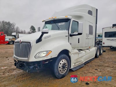 Drugie zdjęcie samochodu z przodu: 2021 INTERNATIONAL LT625 SEMI TRUCK VIN:3HSDZAPR6MN845635 - miniatura