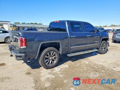 Trzecie zdjęcie samochodu z tyłu: 2018 GMC SIERRA K1500 SLT VIN:3GTU2NEJ5JG261616 - miniatura
