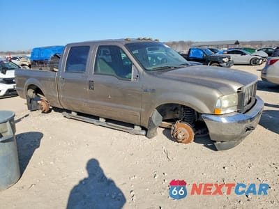 Czwarte zdjęcie samochodu z boku: 2003 FORD F-250 3/4 TON VIN:1FTNW20L83EA16982 - miniatura