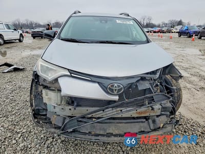 Piąte zdjęcie samochodu w środku: 2017 TOYOTA RAV4 LE AWD VIN:2T3BFREV9HW665325 - miniatura
