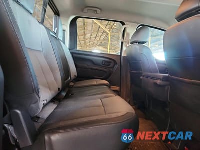 Zdjęcie 10 z 11 samochodu: 2021 NISSAN TITAN S VIN:1N6AA1EC3MN500850 - miniatura