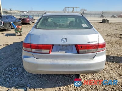 Zdjęcie 6 z 13 samochodu: 2004 HONDA ACCORD EX VIN:1HGCM556X4A148685 - miniatura