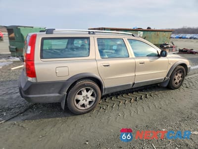Trzecie zdjęcie samochodu z tyłu: 2005 VOLVO XC70 VIN:YV1SZ592851197284 - miniatura