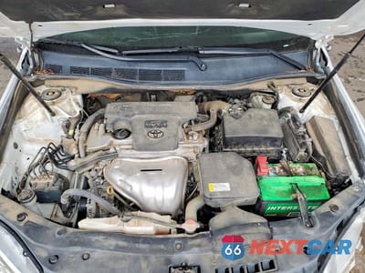 Zdjęcie 11 z 12 samochodu: 2016 TOYOTA CAMRY LE VIN:4T4BF1FK3GR578619 - miniatura