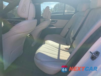 Zdjęcie 10 z 11 samochodu: 2025 MERCEDES-BENZ E 350 4MATIC VIN:W1KLF4HB1SA096071 - miniatura