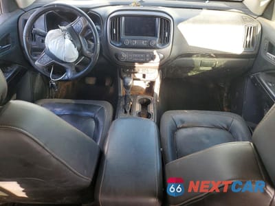 Zdjęcie 8 z 13 samochodu: 2022 GMC CANYON AT4 VIN:1GTP6FE11N1196095 - miniatura