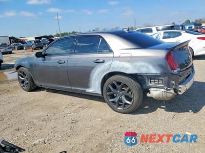 Drugie zdjęcie samochodu z przodu: 2023 CHRYSLER 300 S VIN:2C3CCABGXPH585216 - miniatura