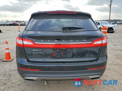 Zdjęcie 6 z 12 samochodu: 2016 LINCOLN MKX PREMIERE VIN:2LMTJ6JR9GBL77249 - miniatura