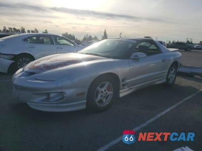 1999 PONTIAC FIREBIRD 2G2FS22K1X2231730 - główne zdjęcie licytacji z USA - miniatura