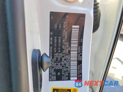 Zdjęcie 14 z 14 samochodu: 2017 TOYOTA HIGHLANDER VIN:5TDBGRFH7HS028652 - miniatura