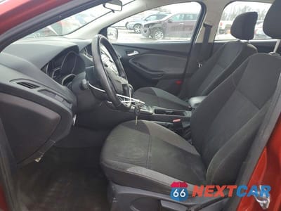 Zdjęcie 7 z 12 samochodu: 2018 FORD FOCUS SE VIN:1FADP3F2XJL310430 - miniatura