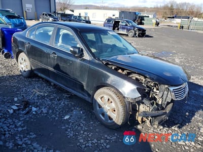 Czwarte zdjęcie samochodu z boku: 2009 KIA OPTIMA LX VIN:KNAGE228895310408 - miniatura