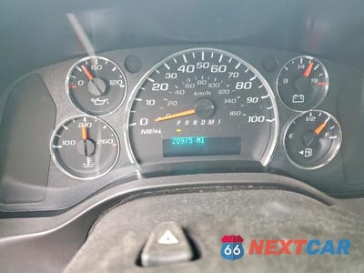 Zdjęcie 9 z 12 samochodu: 2024 CHEVROLET EXPRESS G2500 VIN:1GCWGBFP2R1250529 - miniatura