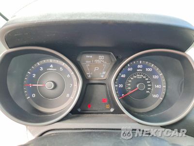 Zdjęcie 9 z 12 samochodu: 2012 HYUNDAI ELANTRA LIMITED VIN:5NPDH4AE0CH122179 - miniatura